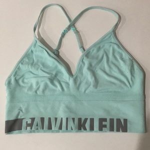 Sports bra